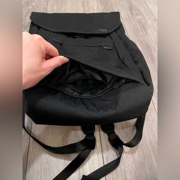 NWT WAYB Ready to Roam Backpack Onyx Black main image 16